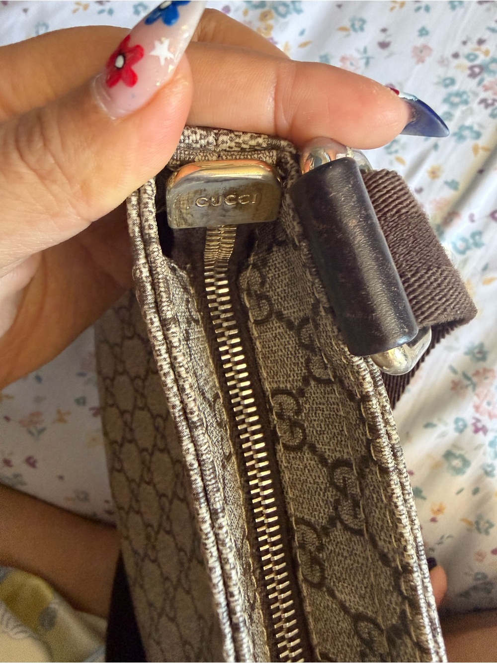 Gucci Beige GG Supreme Canvas Messenger Bag with Brown Strap - Picture 8 of 10